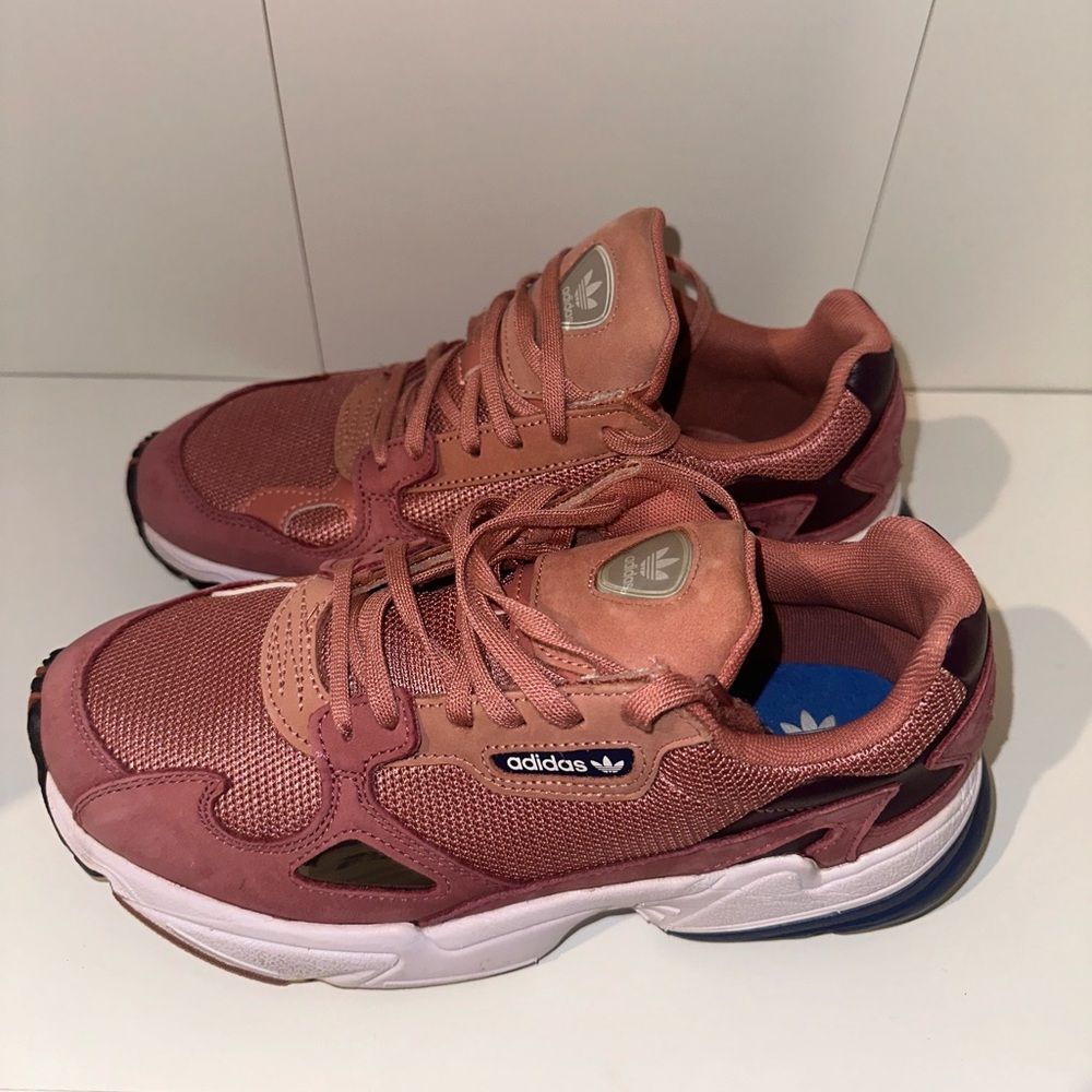 2018 Adidas Falcon Sneakers